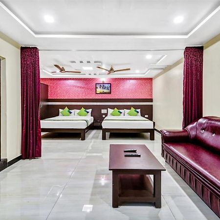 Treebo Sripadha Residency Alipiri Road Hotell Tirupati Exteriör bild