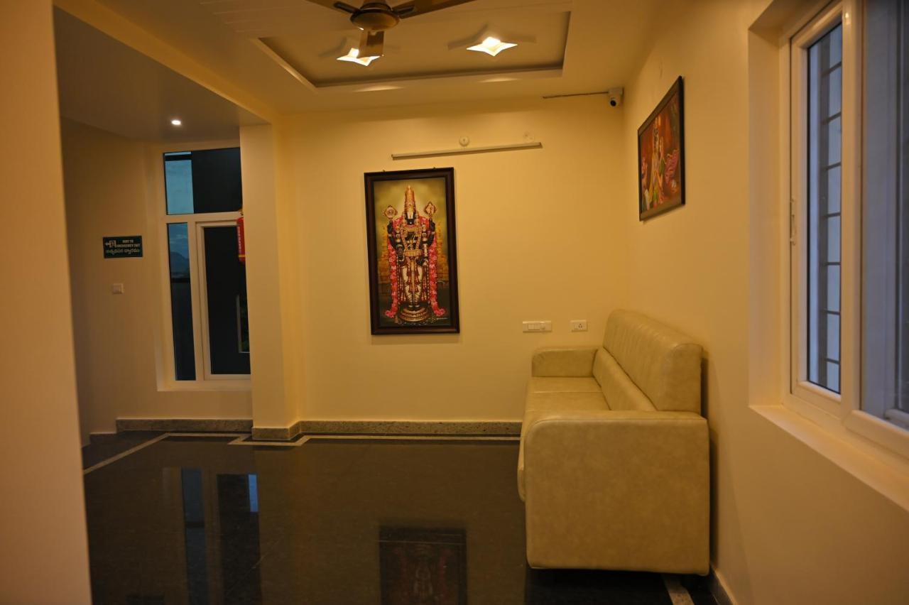 Treebo Sripadha Residency Alipiri Road Hotell Tirupati Exteriör bild