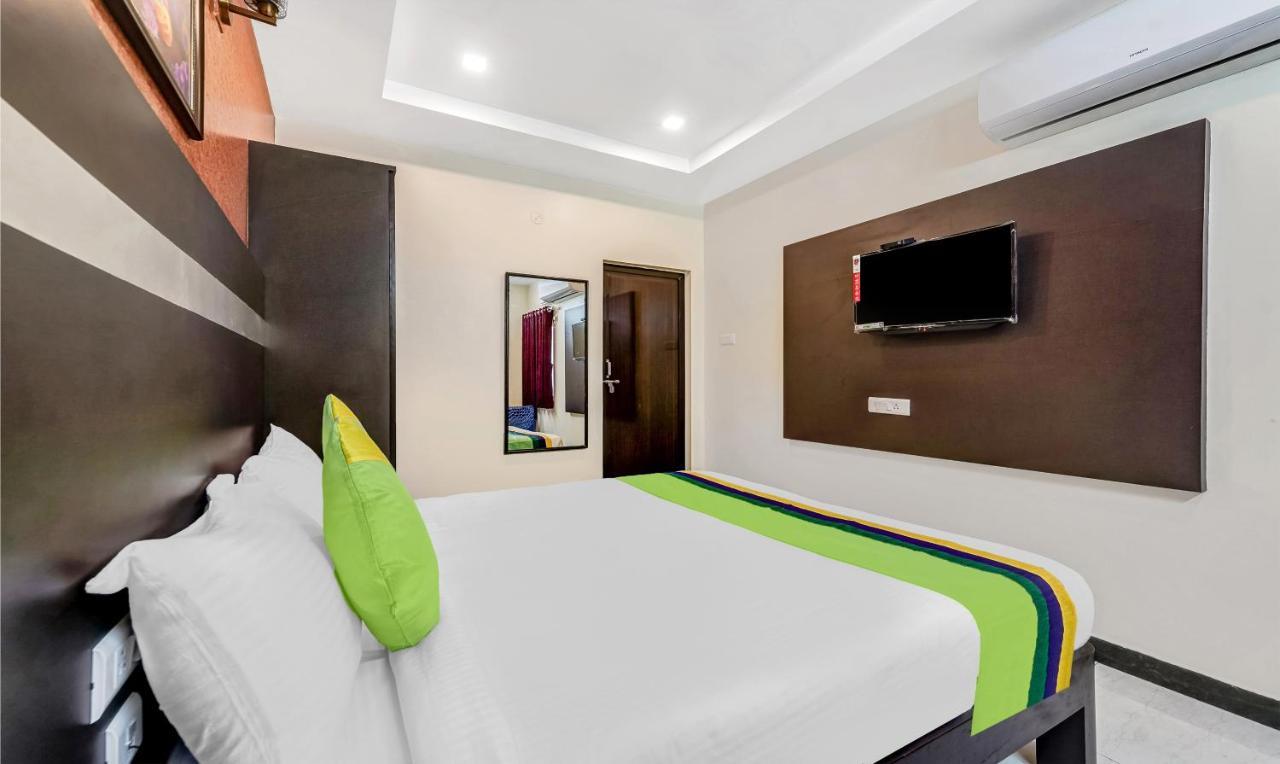 Treebo Sripadha Residency Alipiri Road Hotell Tirupati Exteriör bild