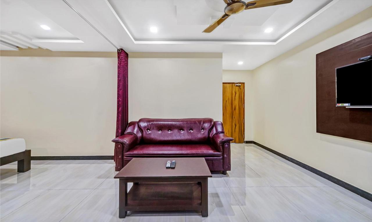 Treebo Sripadha Residency Alipiri Road Hotell Tirupati Exteriör bild